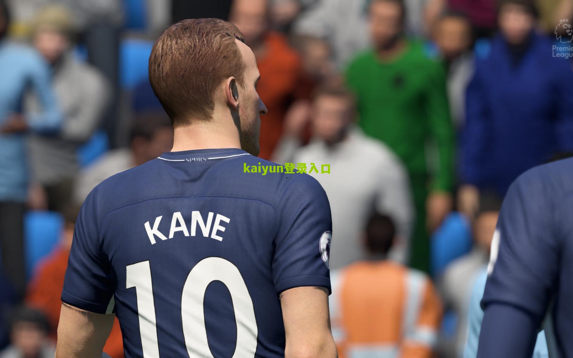 意大利主帅加图索探班AC米兰训练，布冯与博努奇同行引发热议