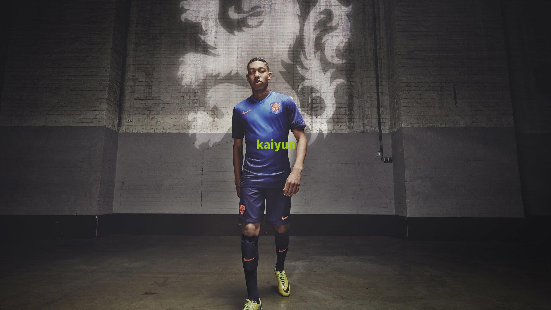 莫兹戈夫畅谈篮网新赛季前景,团结与韧性将助我们闯入季后赛