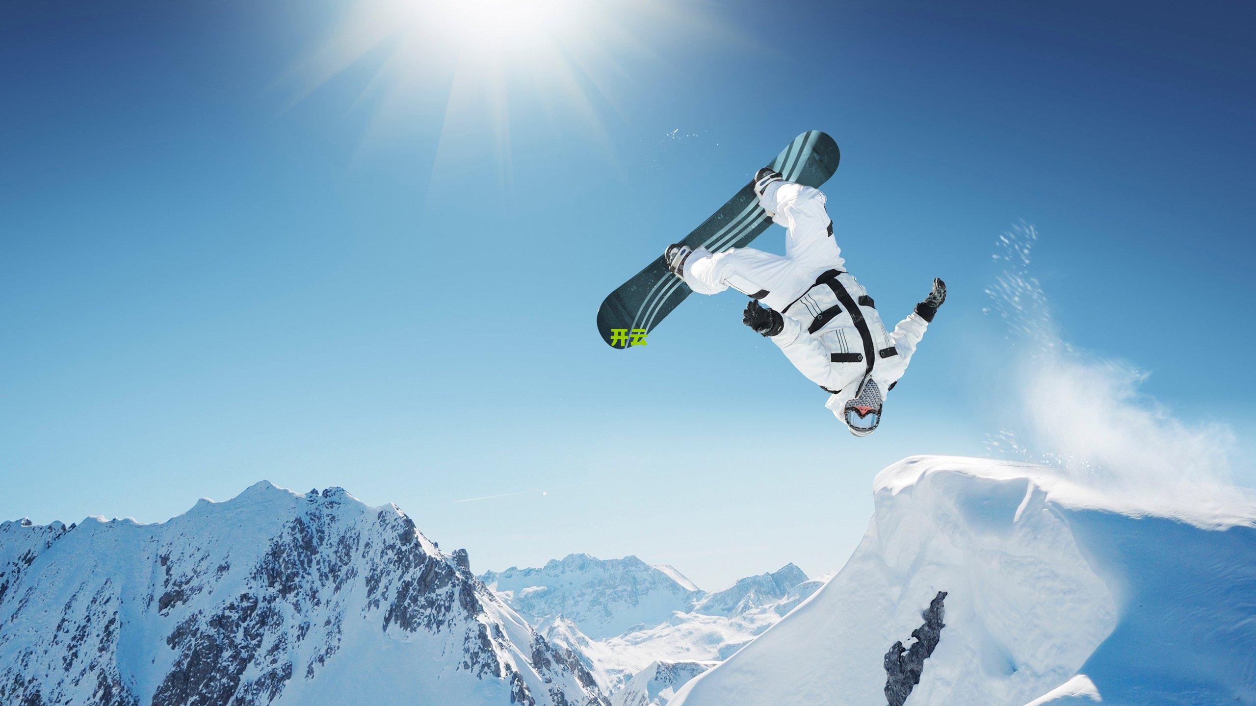 竞技之巅的野望,以汗水为阶,唯有苦练方能克劲敌