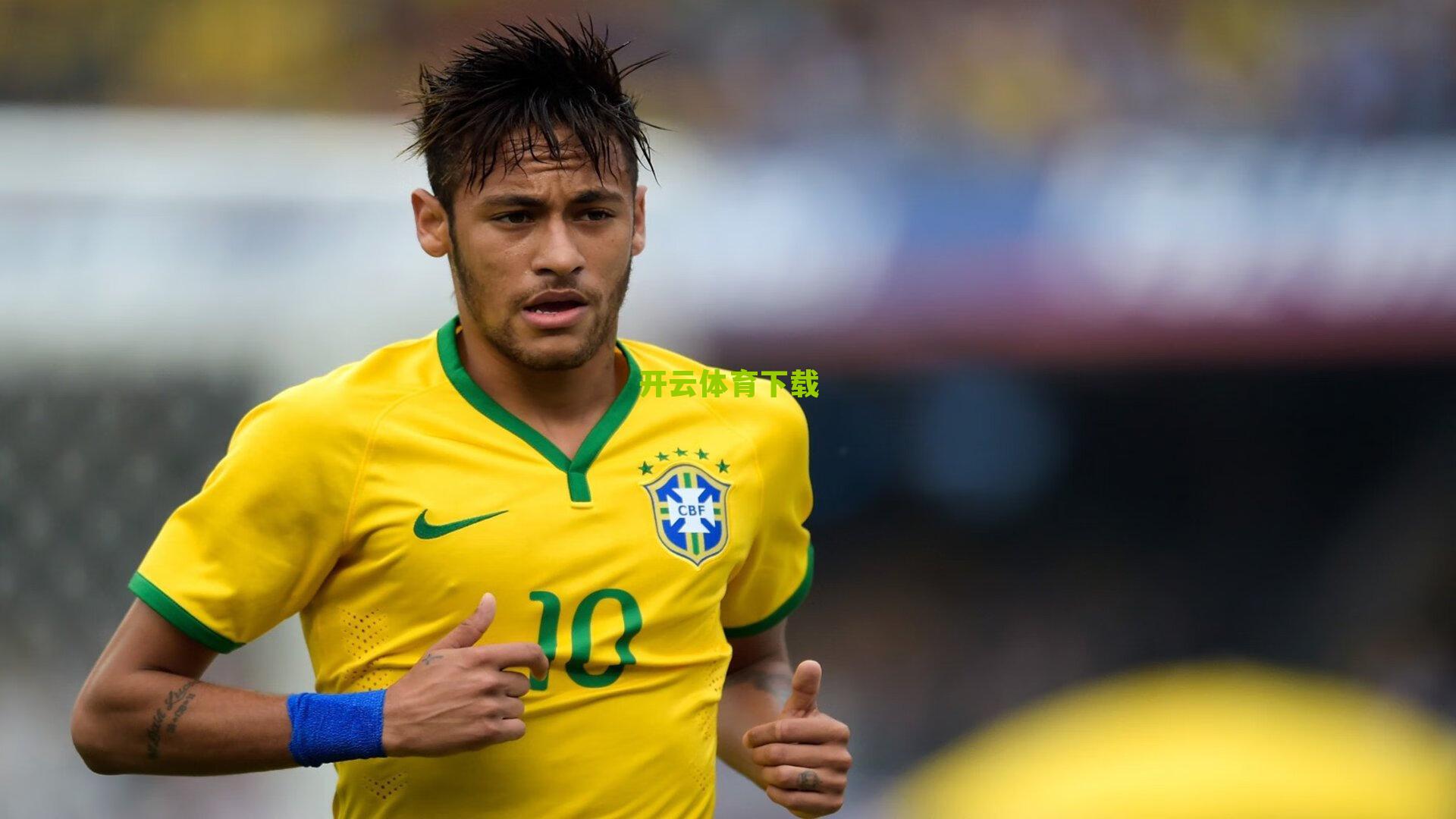 贝尔戈米惊叹新星天赋异禀，身高一米八五脚下技术却如魔术师般细腻